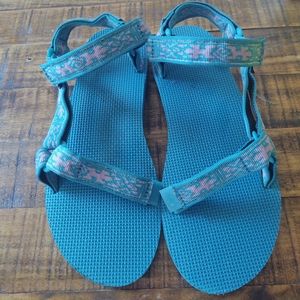 Teva Artist Series Lizard Universal Sandal